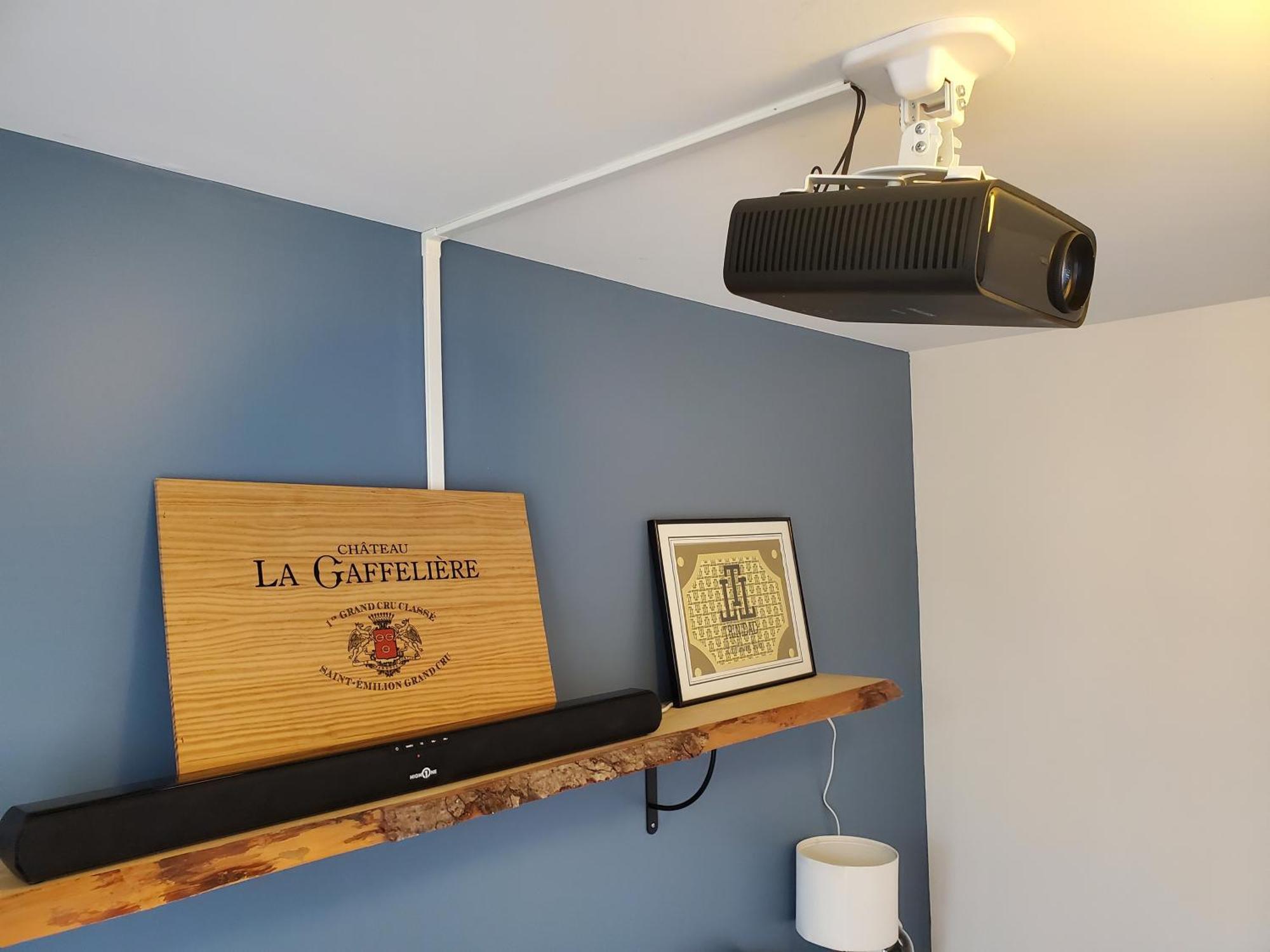Votre Escale - Magellan Cinema Apartman Niort Kültér fotó